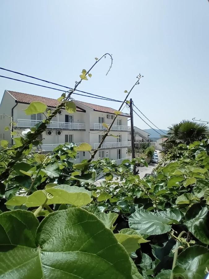 Apartmani Andela Neum Esterno foto